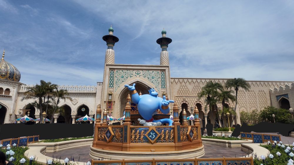東京ディズニーシー25周年のアラビアンコーストのモニュメント
