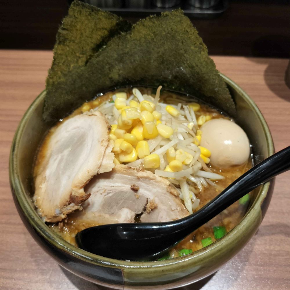 東京スタイル味噌ラーメンのど・みその特みそこってりラーメン