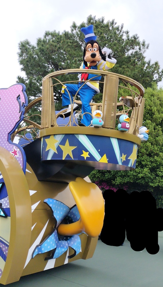 東京ディズニーランドのドナルドのクワッキー・ダック！ダック！ダックシティ！のグーフィー