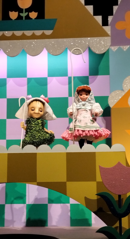 東京ディズニーランドのイッツ・ア・スモールワールドwithグルート