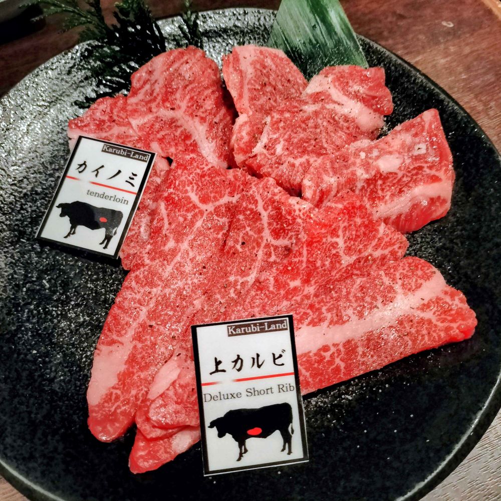 焼肉カルビランド 横浜西口店の上カルビとカイノミ