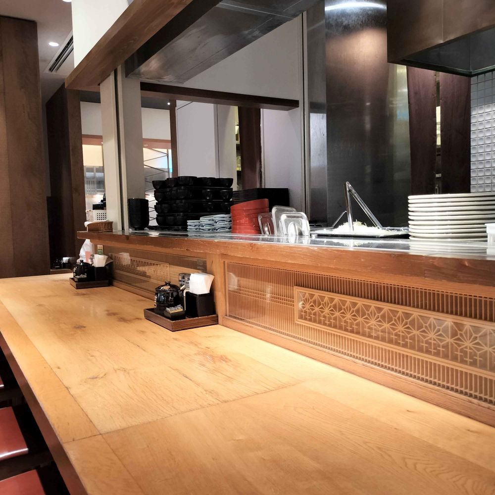 渋谷ヒカリエの「とんかつまい泉」内観